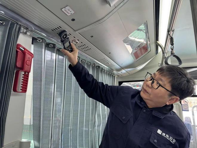 定能坐上凉爽的公交车原因是……凯时尊龙人生天气逐步变热但您一(图7)